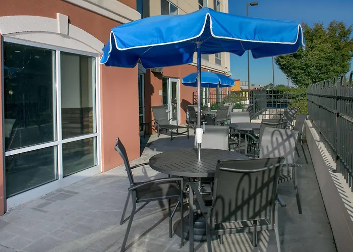 Fairfield Inn & Suites By Marriott Dover